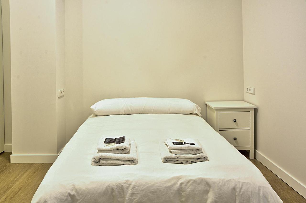 Apartamento De Dos Dormitorios En Triana Sevilla Kültér fotó