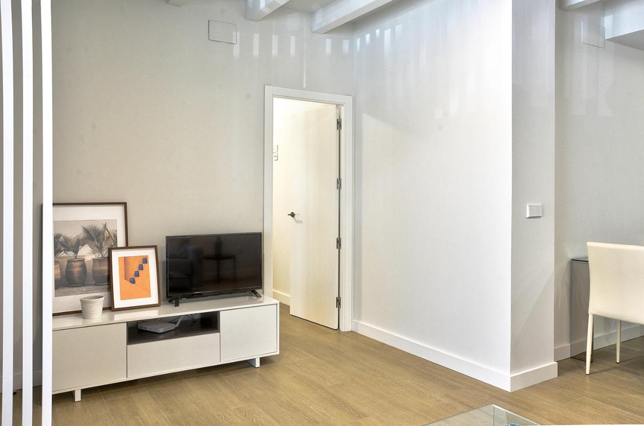 Apartamento De Dos Dormitorios En Triana Sevilla Kültér fotó